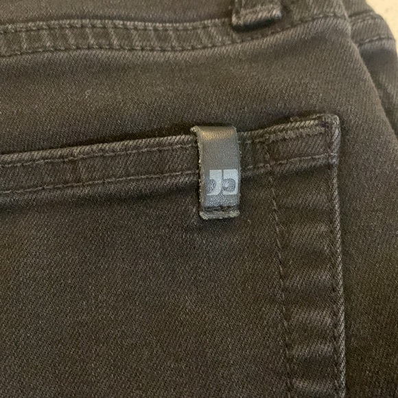 Joe’s cigarette skinny jeans, frayed ankle, black, size 27 - Picture 2 of 4